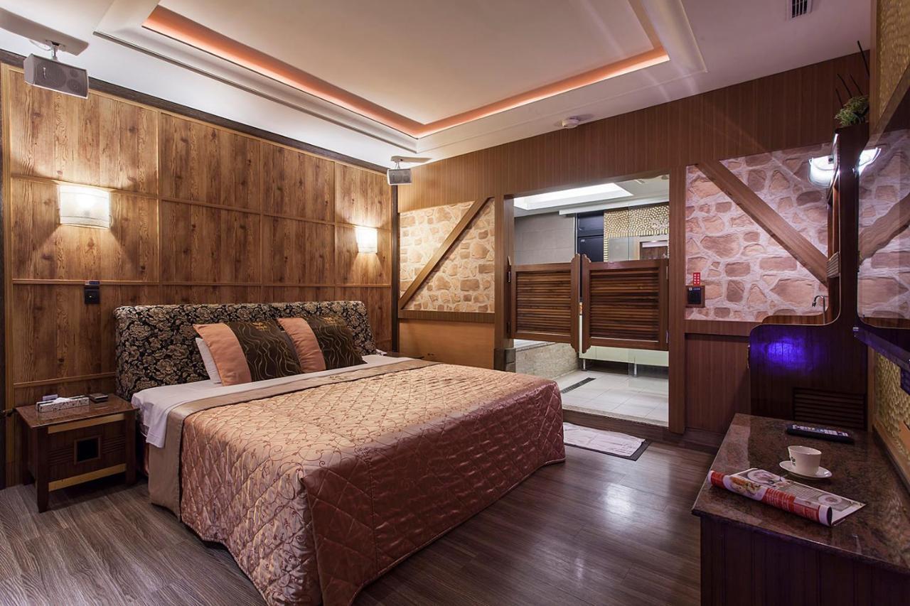 Pgs Motel Кийлунг Екстериор снимка