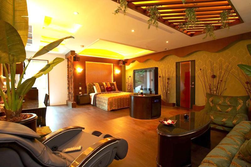 Pgs Motel Кийлунг Екстериор снимка