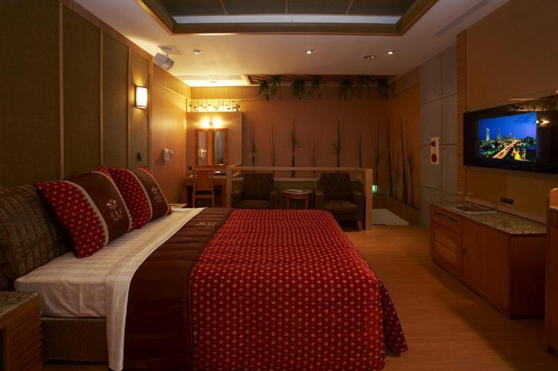 Pgs Motel Кийлунг Екстериор снимка