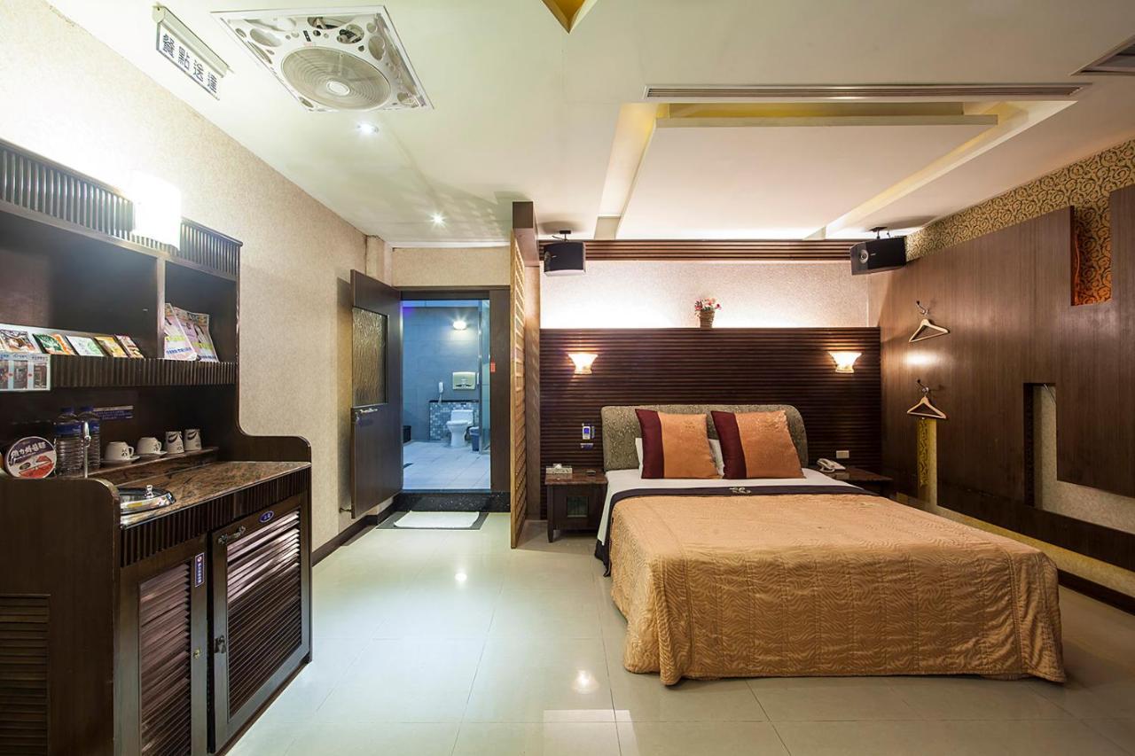 Pgs Motel Кийлунг Екстериор снимка