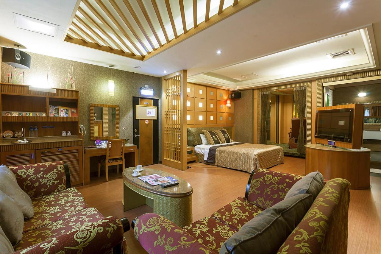 Pgs Motel Кийлунг Екстериор снимка
